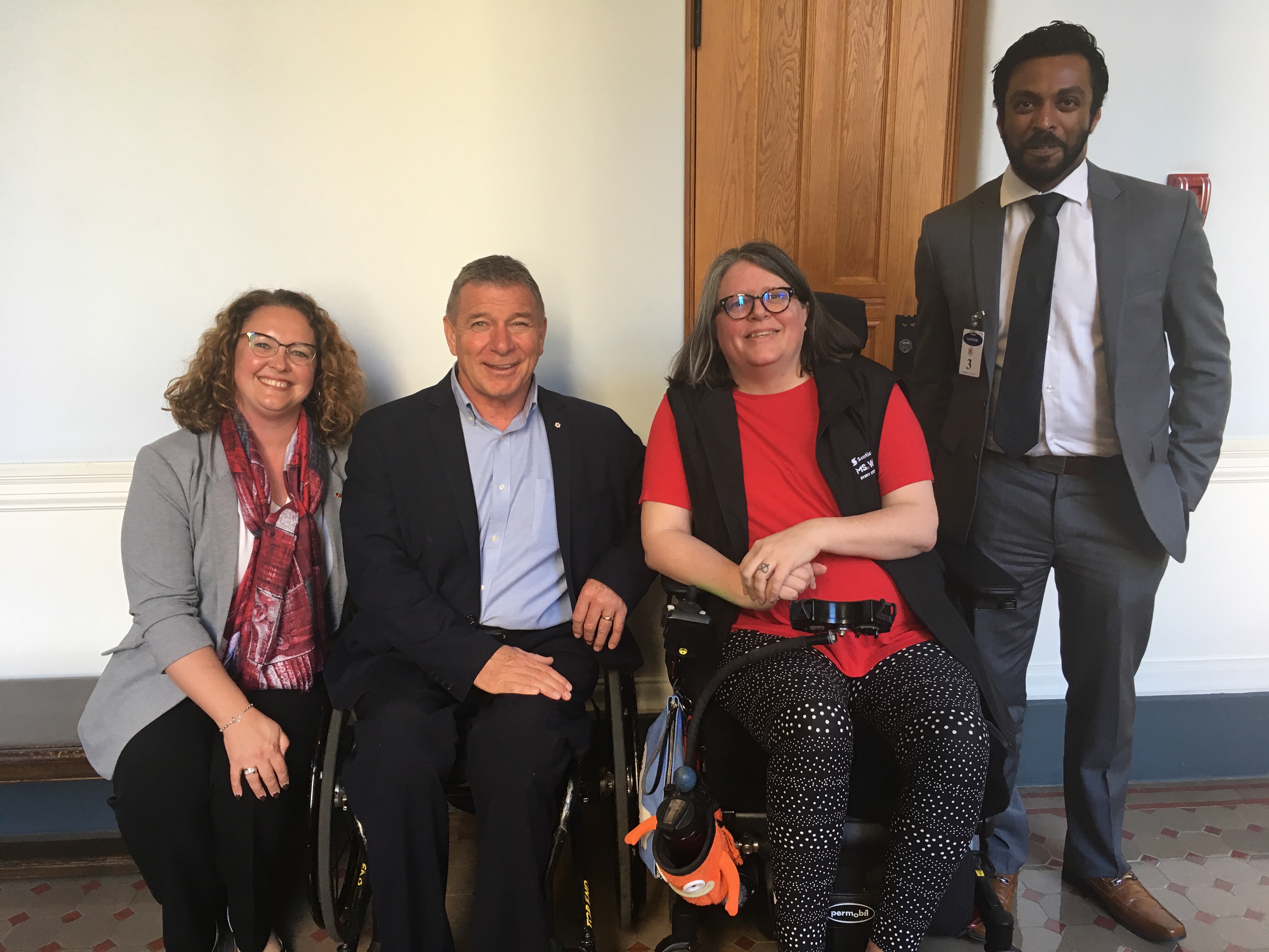 Michelle, Tania, Charles and Rick Hansen